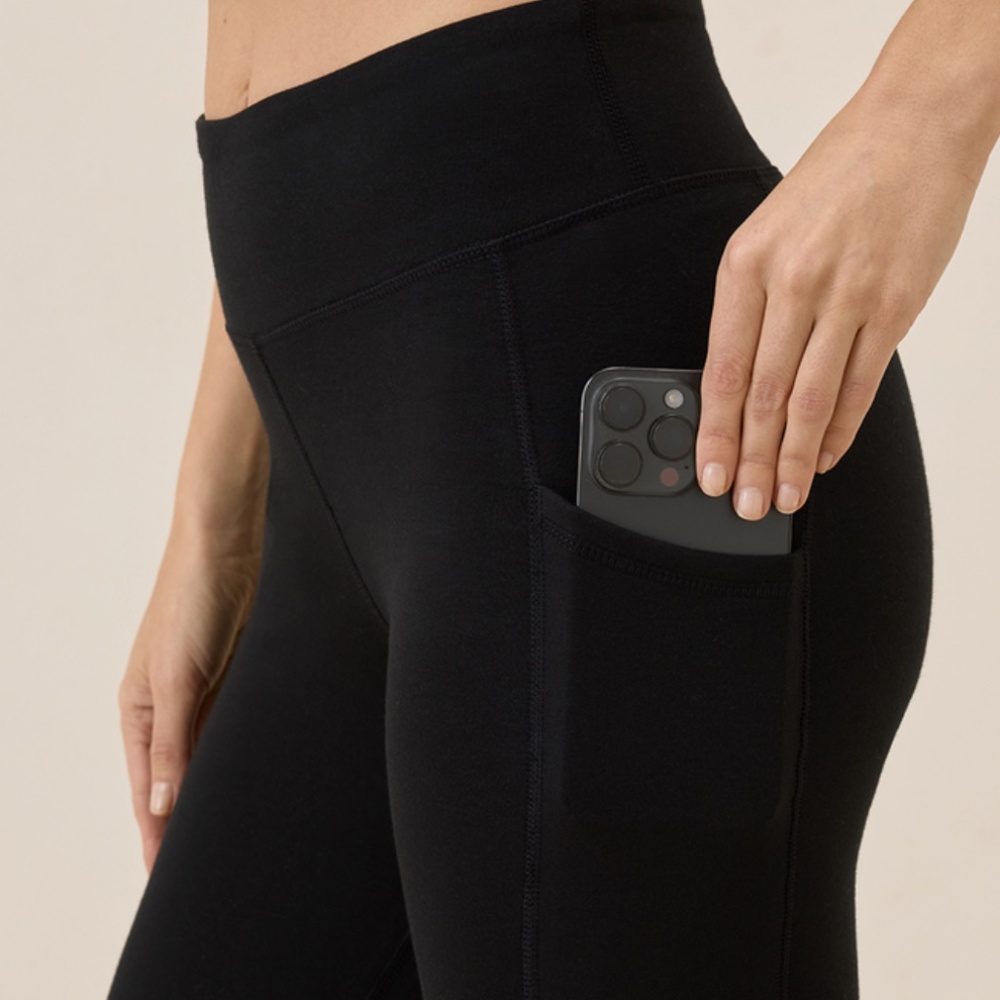 Pact Organic Cotton Black Leggings - Picture 2 of 3